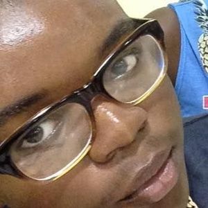 Meet your Posher, Devin